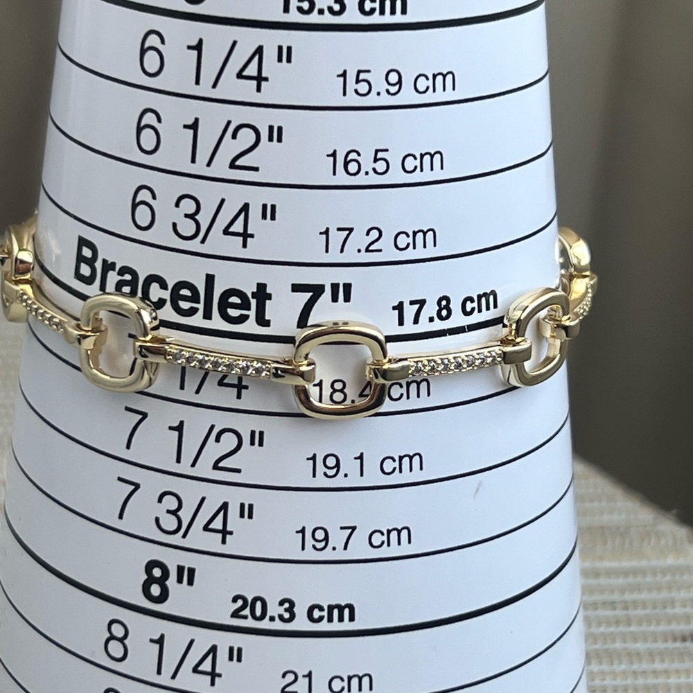 Gold squares with alternating Silver pavé Link Bracelet - Picture 3 of 3